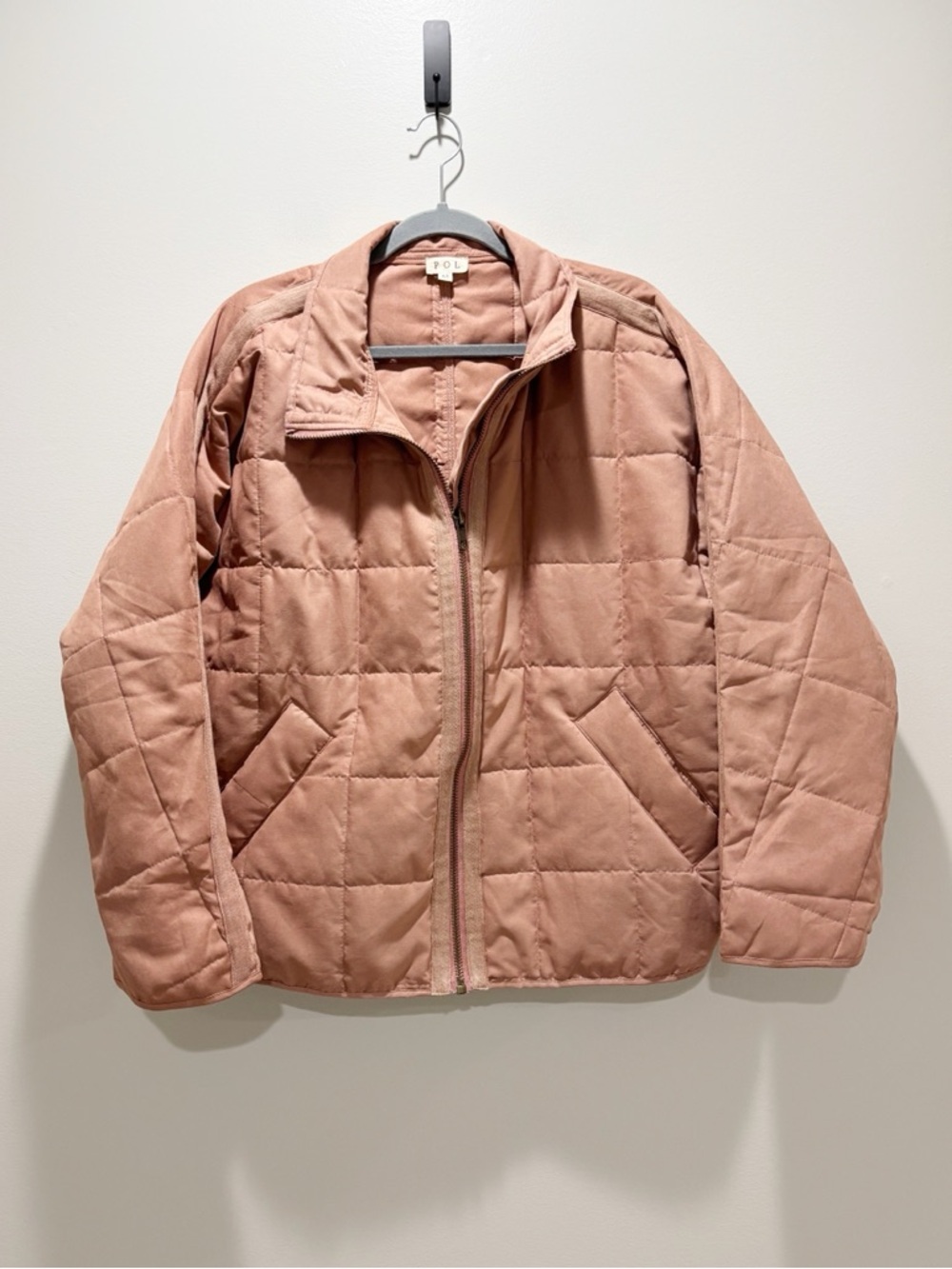 POL Quilted Puffer Bomber Jacket in Apricot Relaxed Oversized Size M